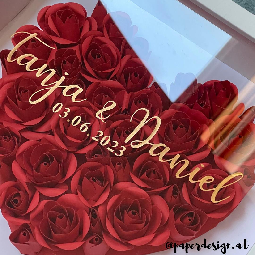 hochzeitsgeschenk handgemacht rosen 3d wedding shadow box personalisiert einzigartig einzigartiges geschenk paperdesign