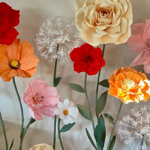 xxl Blumen aus Krepp Auslage Wien Niederösterreich Burgenland (2)